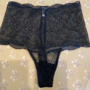 8 pack UNWORN lacy underwear